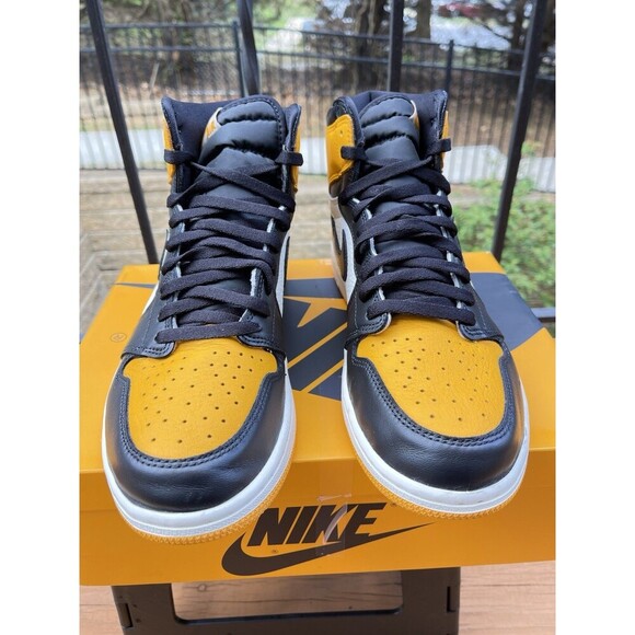 Air Jordan 1 Retro High OG ‘Taxi’ Yellow Toe 555088-711 – Size 11.5 - Preowned - Picture 5 of 9